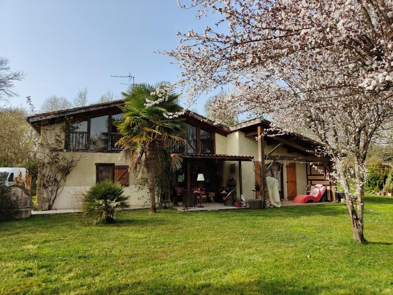 Maison à vendre, 180m², Seissan