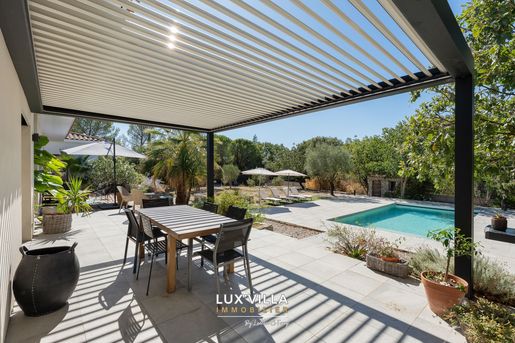 Maison 11 pièces 275 m² · à Cazevieille · 275 m² · 1 090 000 €