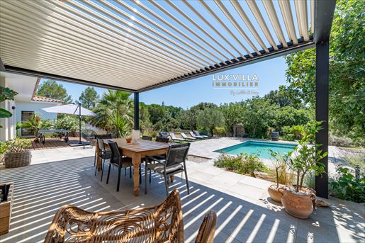 12 pièces 290 m² · à Saint-Gély-du-Fesc · 290 m² · 1 090 000 €