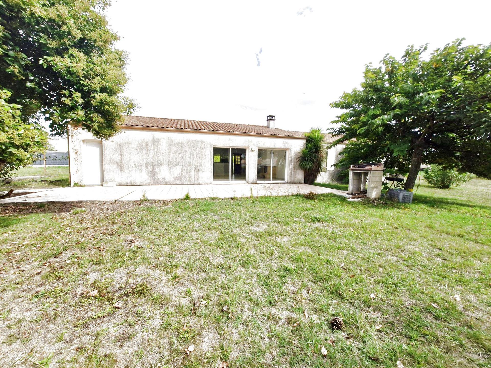Maison à vendre, 129m², Semussac