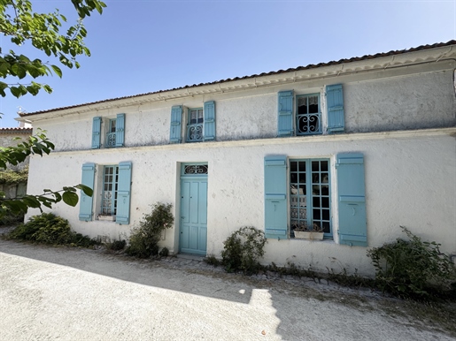 Maison 7 pièces 143 m² · à Talmont-sur-Gironde · 143 m² · 319 000 €