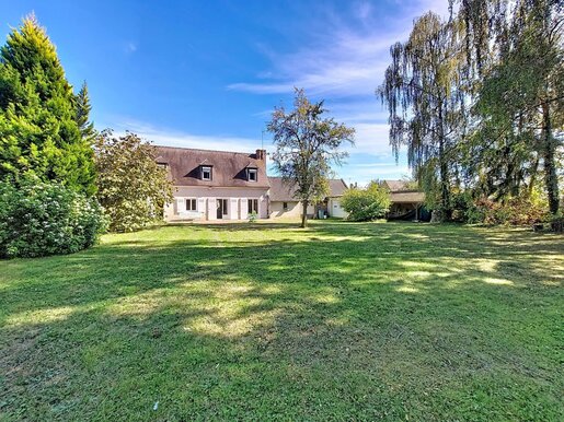 Maison 7 pièces 240 m² · à Montdidier · 240 m² · 459 900 €