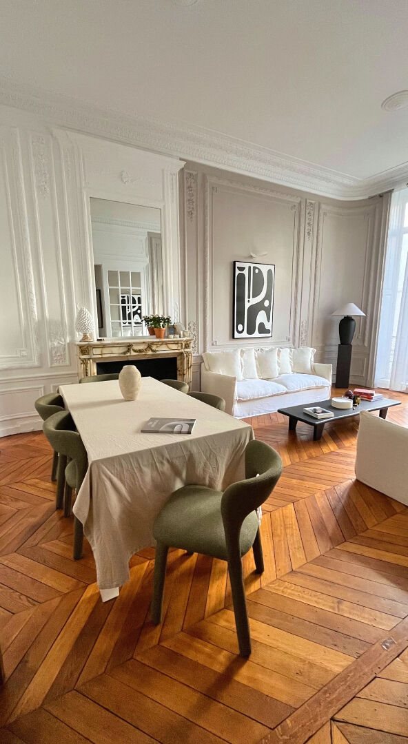 Appartement à louer, 72m², Paris 8ème