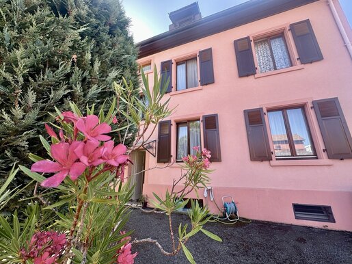 Maison 6 pièces 189 m² · à Saint-Louis · 189 m² · 399 000 €