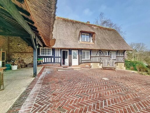 Maison 7 pièces 208 m² · à Pont-Audemer · 208 m² · 599 550 €