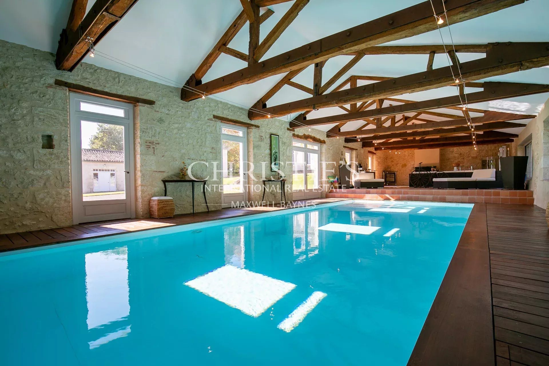 Maison à vendre, 745m², Auch