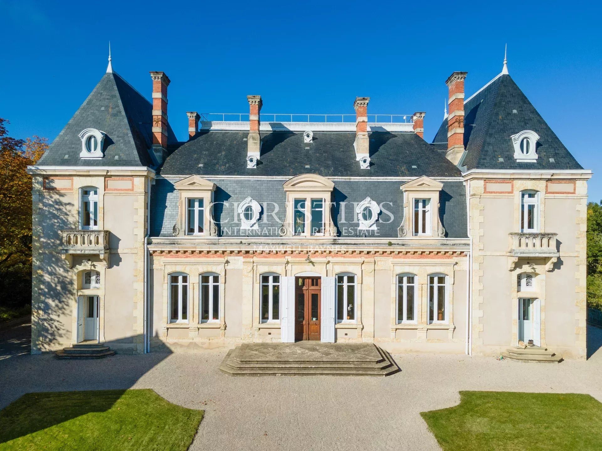Maison à vendre, 745m², Auch
