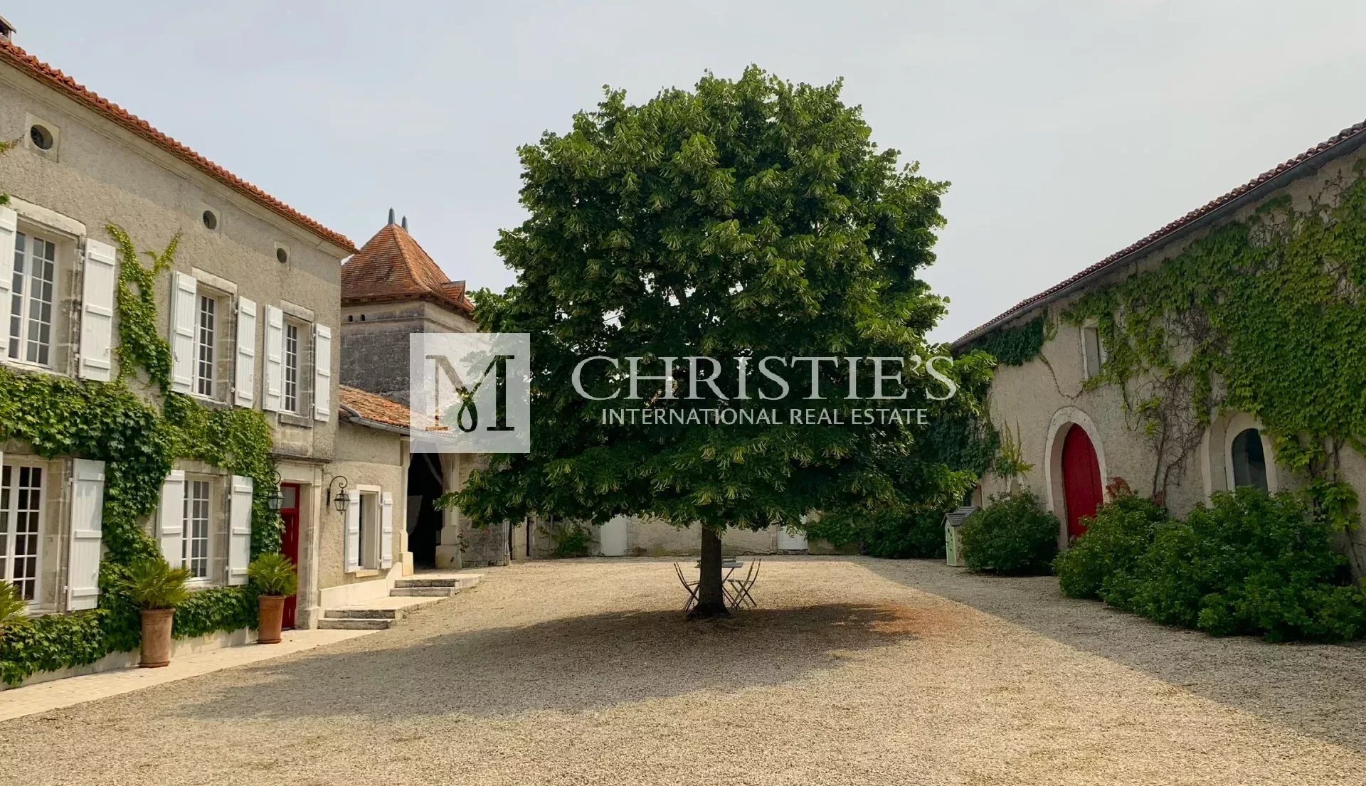 Maison à vendre, 306m², Angoulême