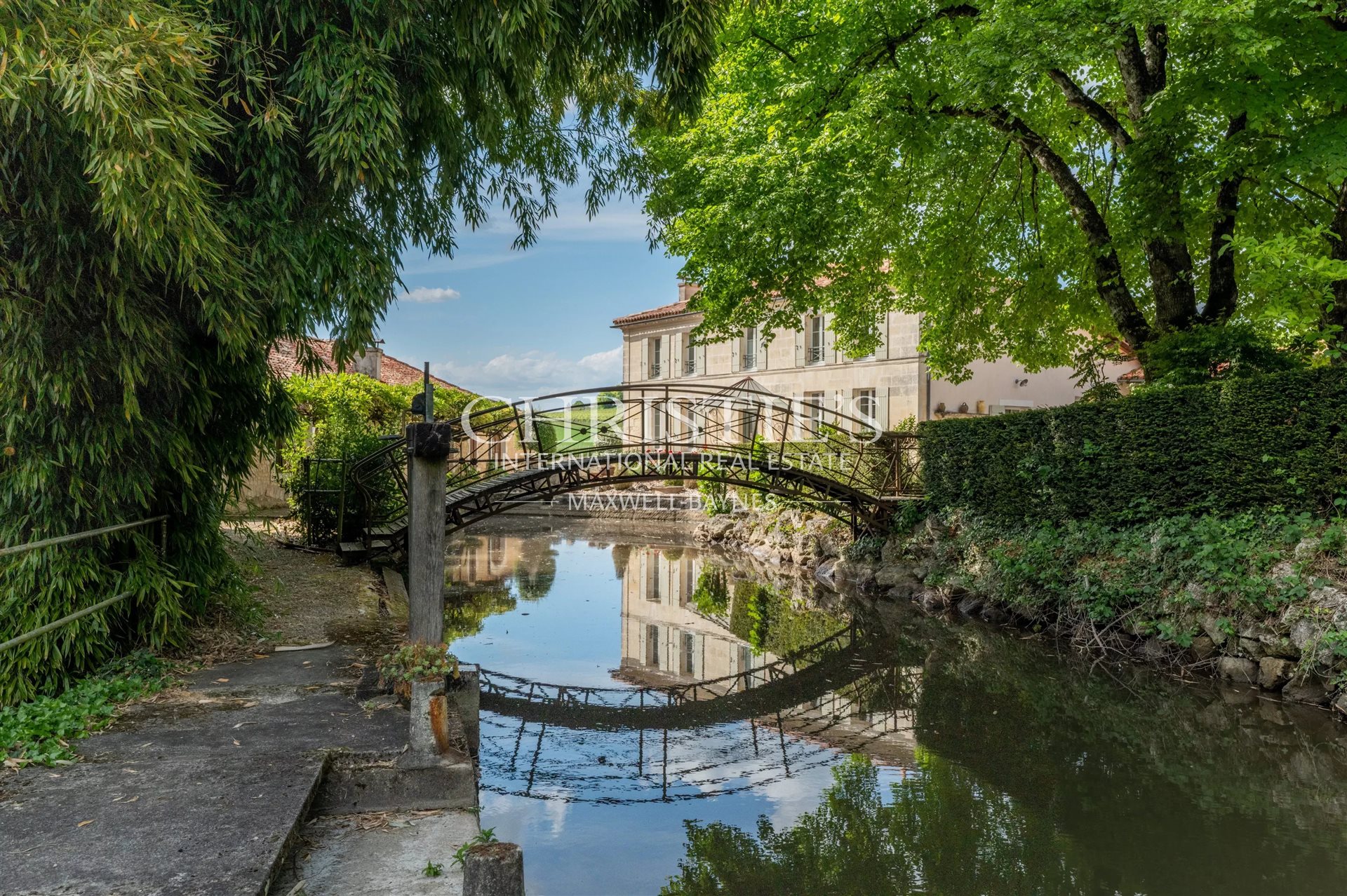 Maison à vendre, 790m², Jonzac