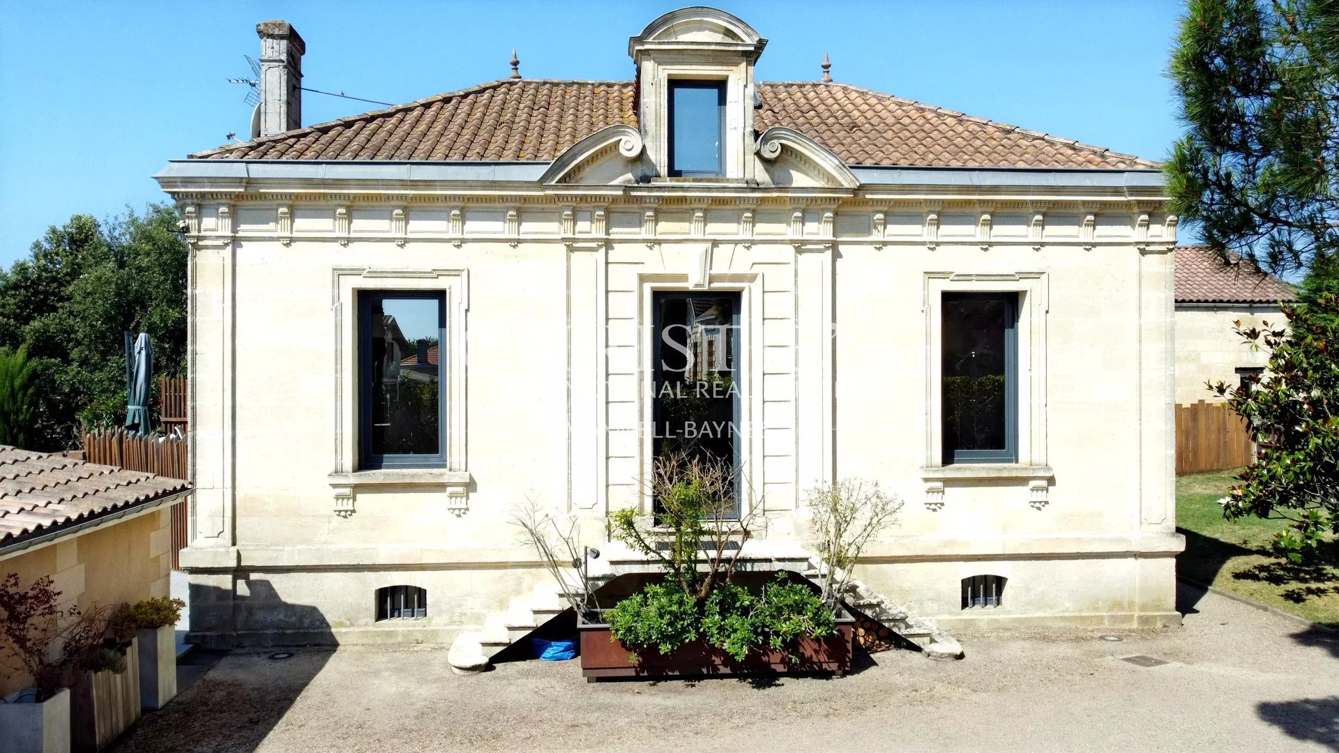 Maison à vendre, 140m², Saint-Ciers-de-Canesse