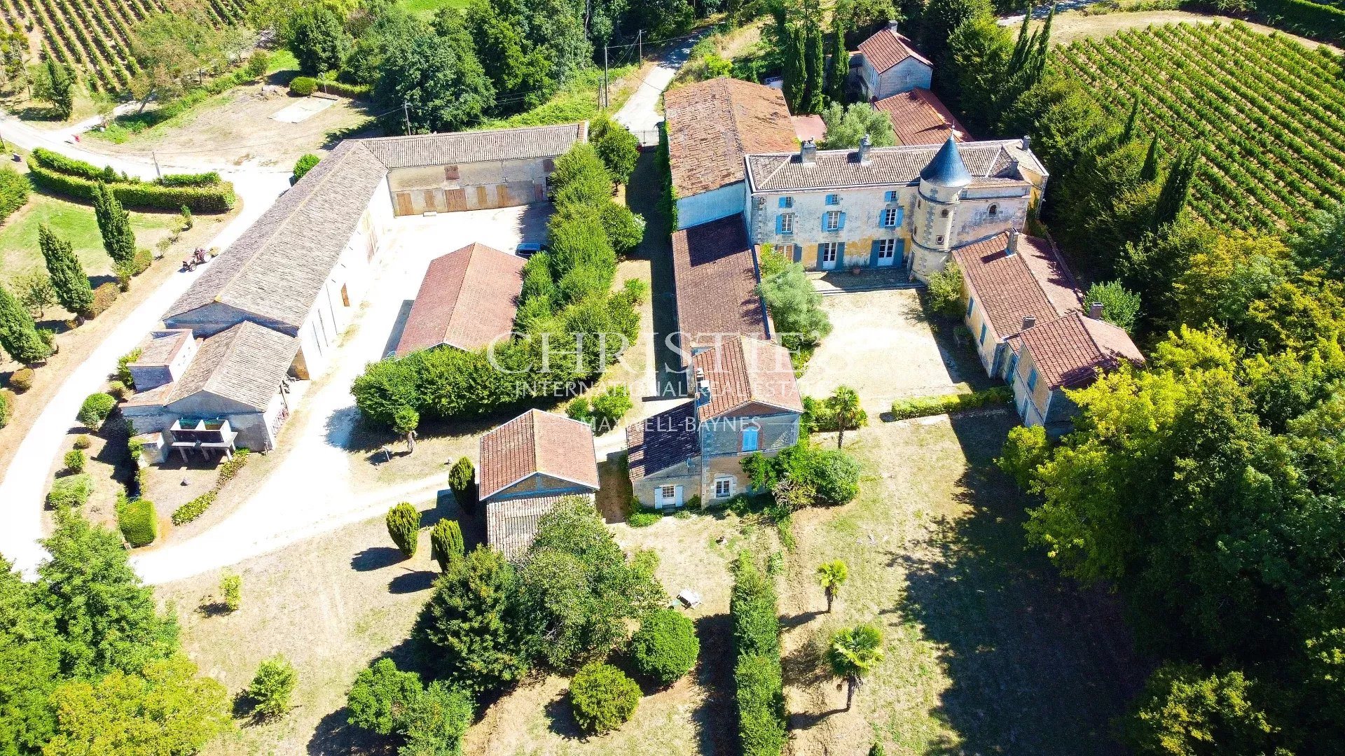Maison à vendre, 900m², Saint-Ciers-de-Canesse