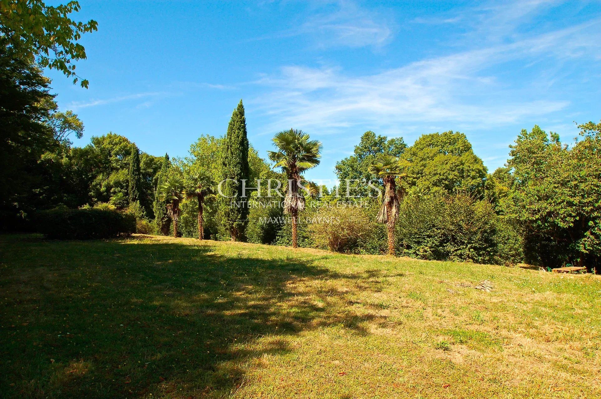 Maison à vendre, 900m², Saint-Ciers-de-Canesse
