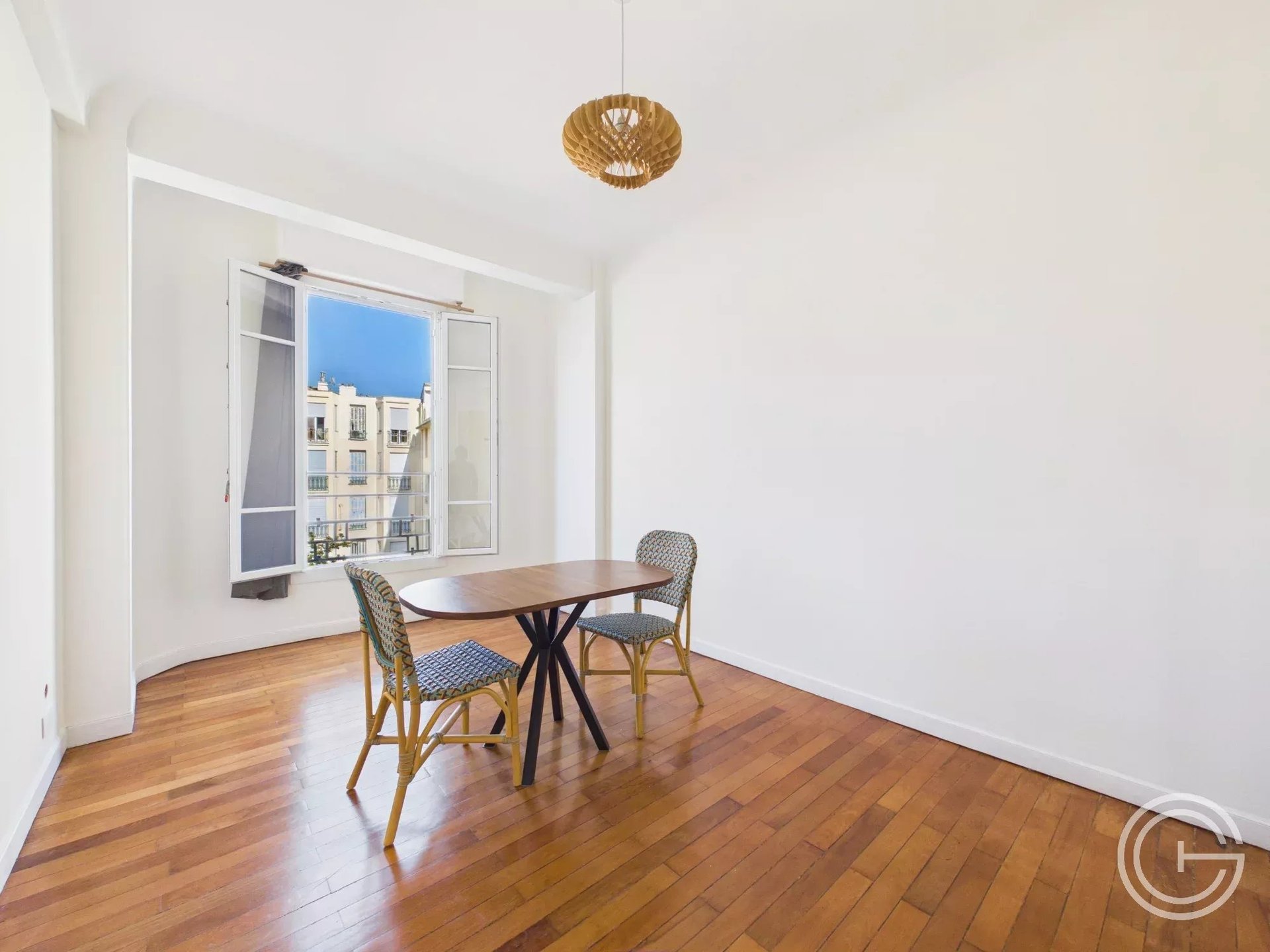 Appartement à louer, 55m², Nice