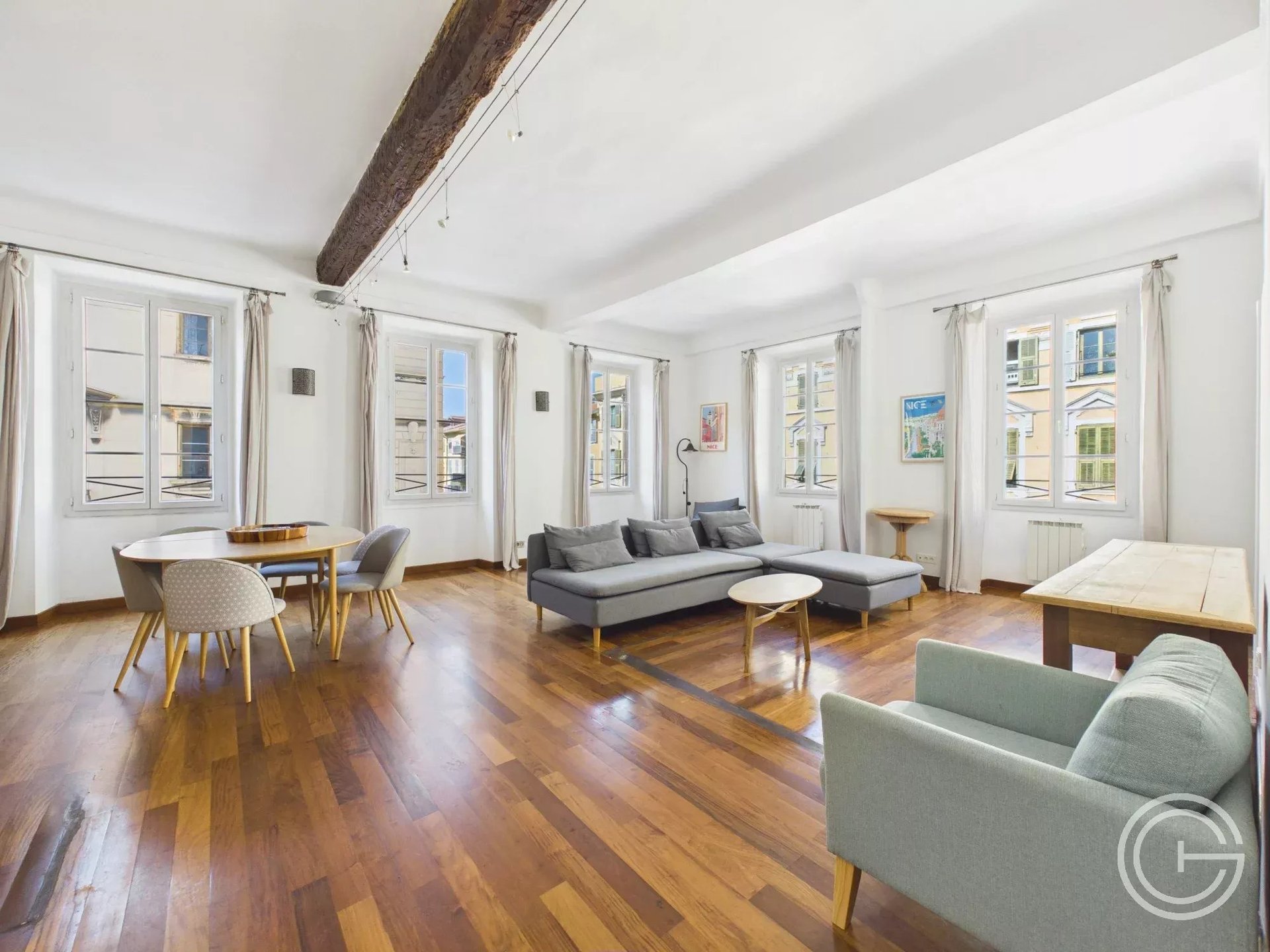 Appartement à louer, 102m², Nice