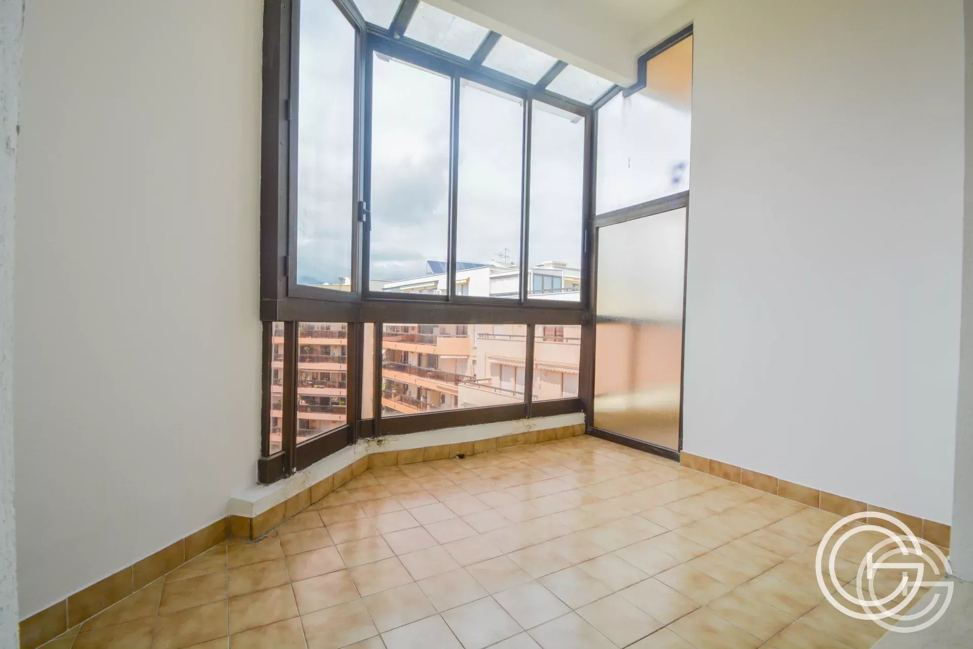 Appartement à louer, 19m², Nice