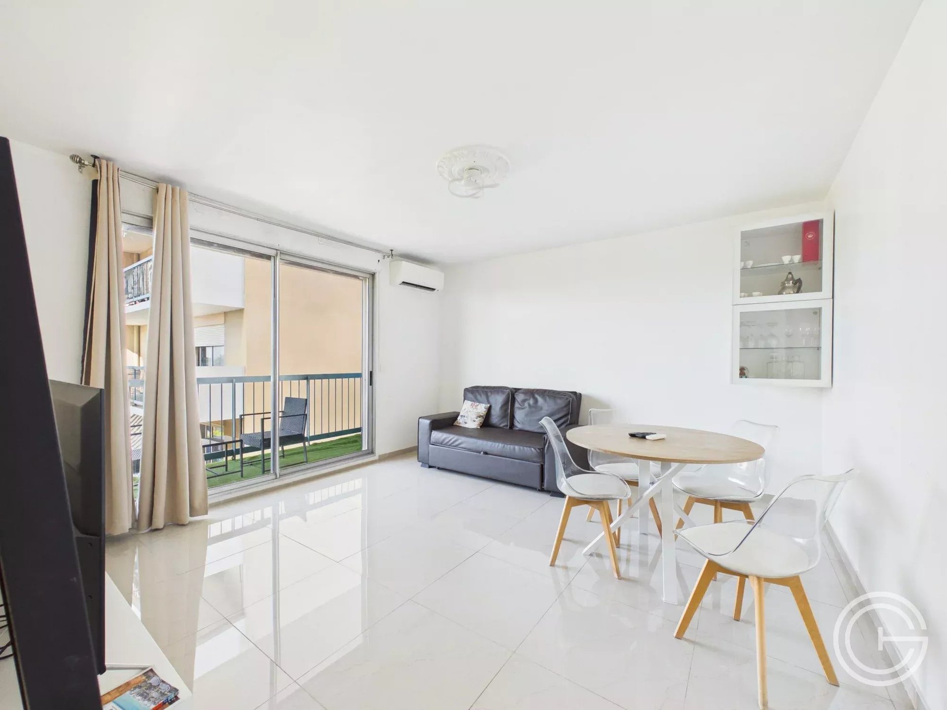 Appartement à louer, 61m², Nice