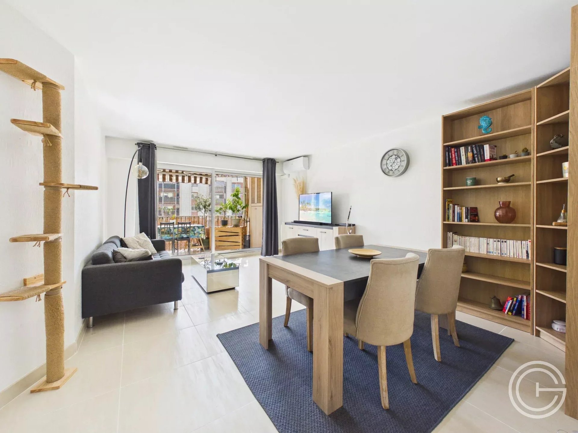 Appartement à louer, 70m², Nice