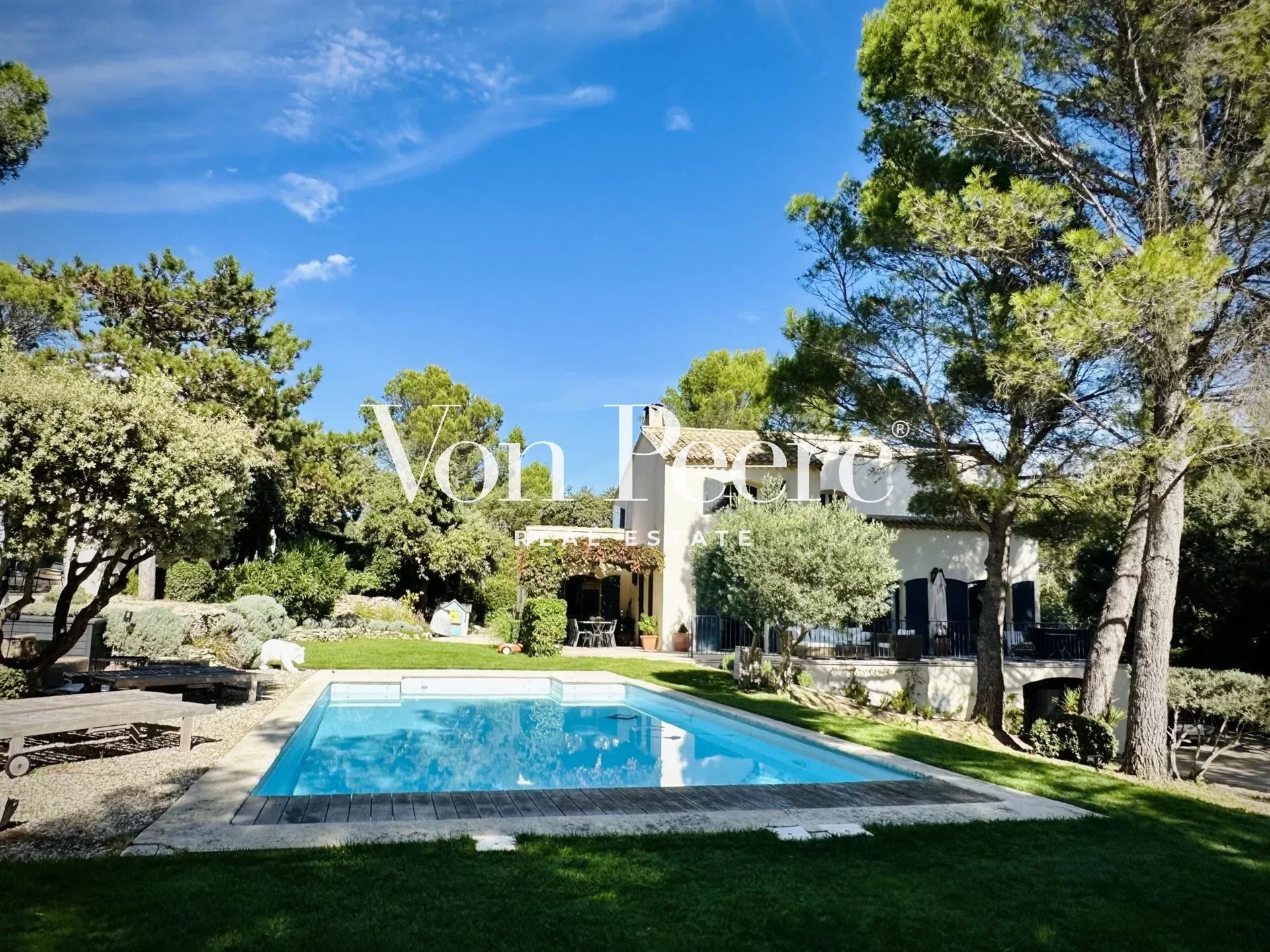 Maison à vendre, 170m², Villeneuve-lès-Avignon