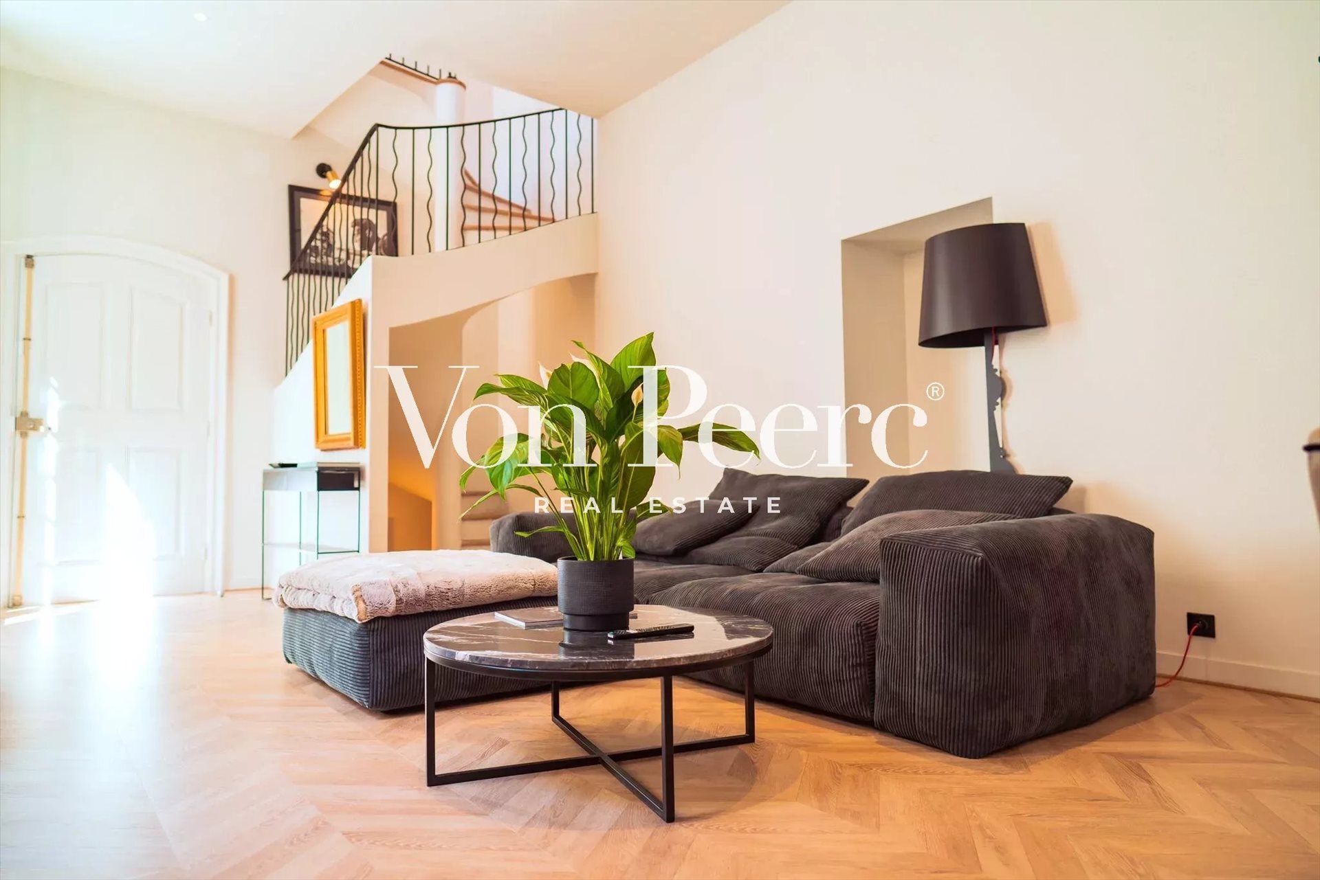 Appartement – Avignon, Carreterie - Université, Quartier Centre - Plus