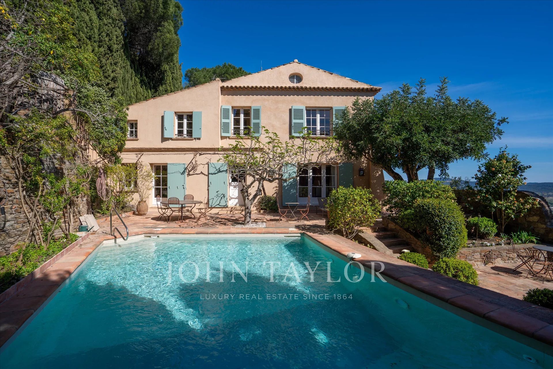 Maison à vendre, 252m², Grimaud