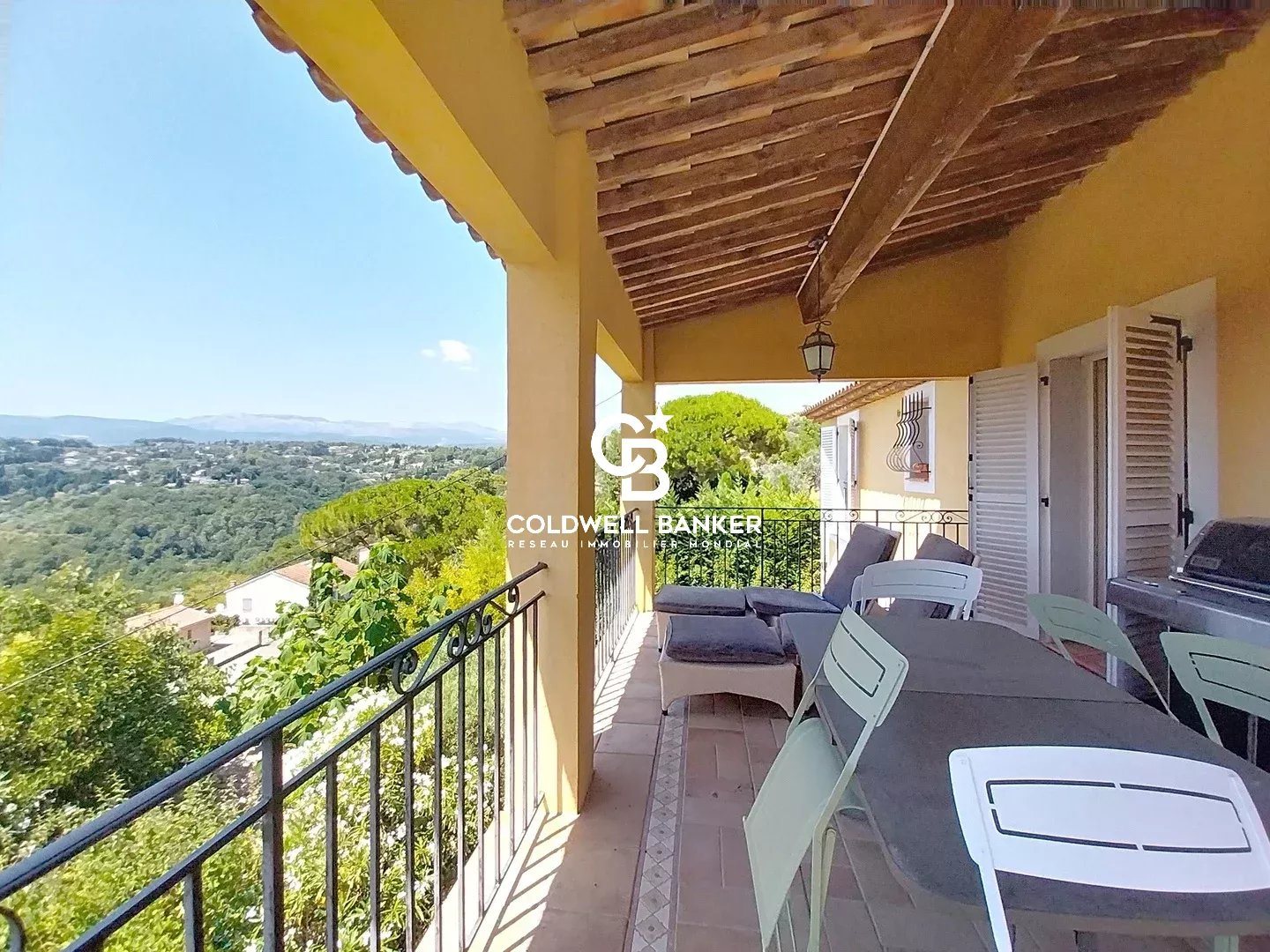 Appartement à vendre, 77m², Montauroux