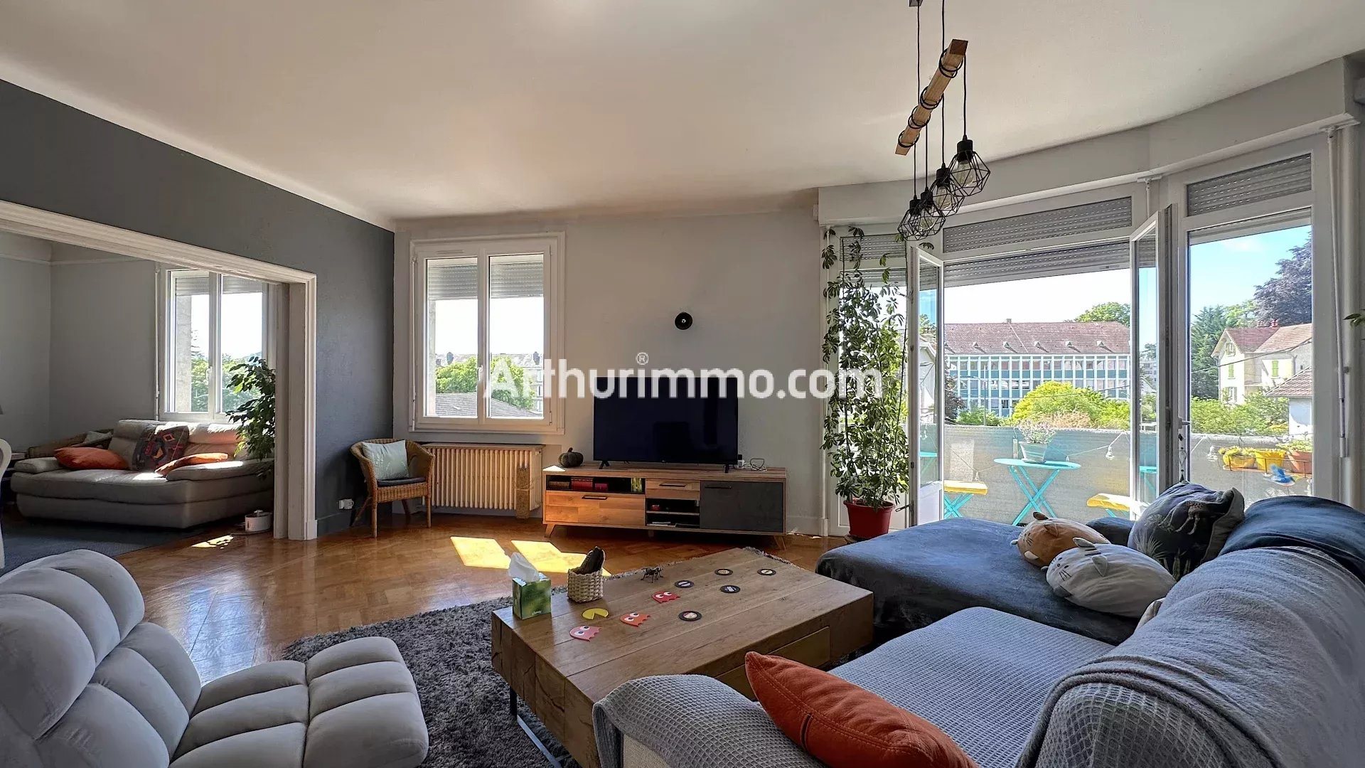 Appartement à vendre, 149m², Lons-le-Saunier