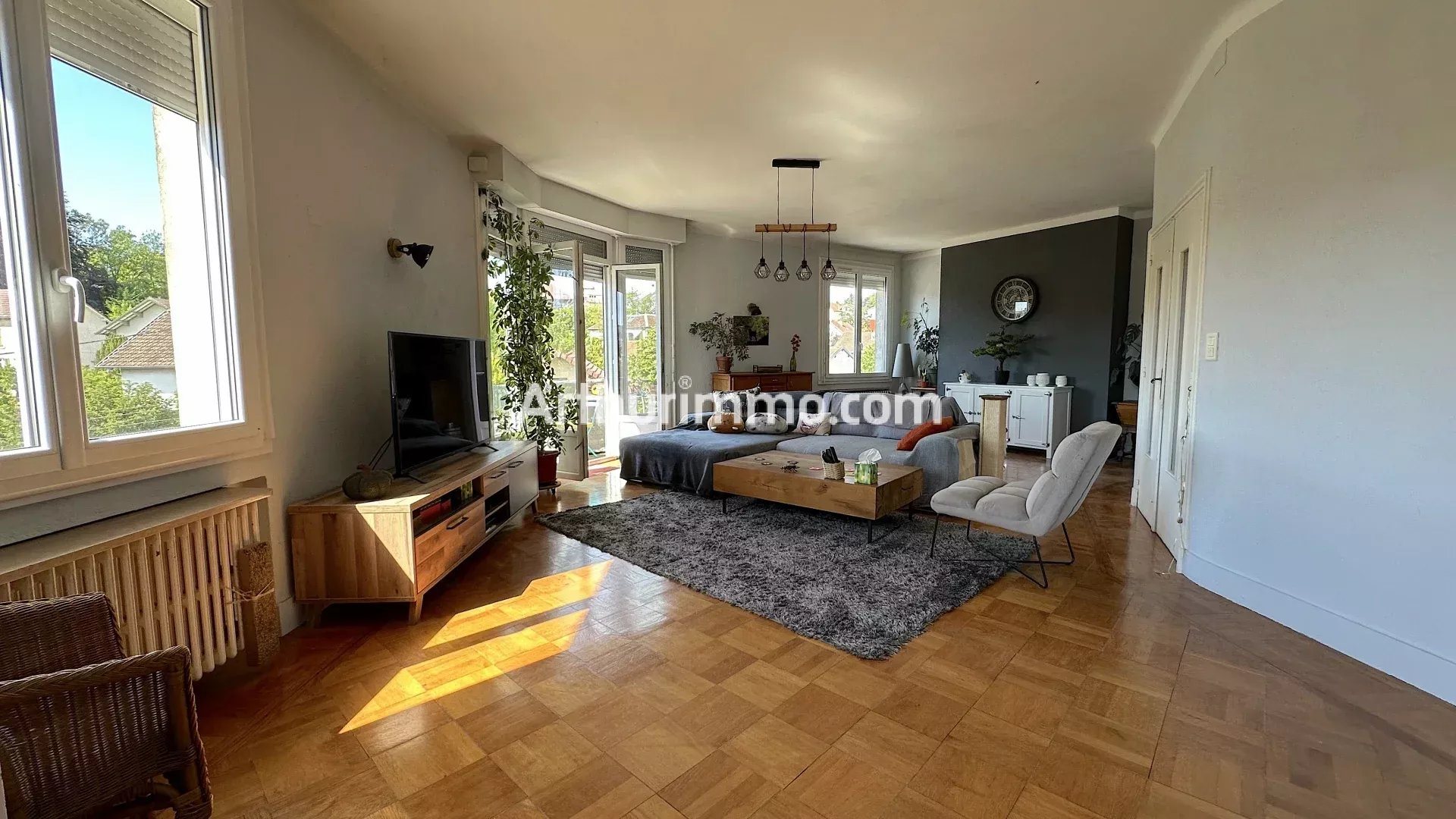 Appartement à vendre, 149m², Lons-le-Saunier