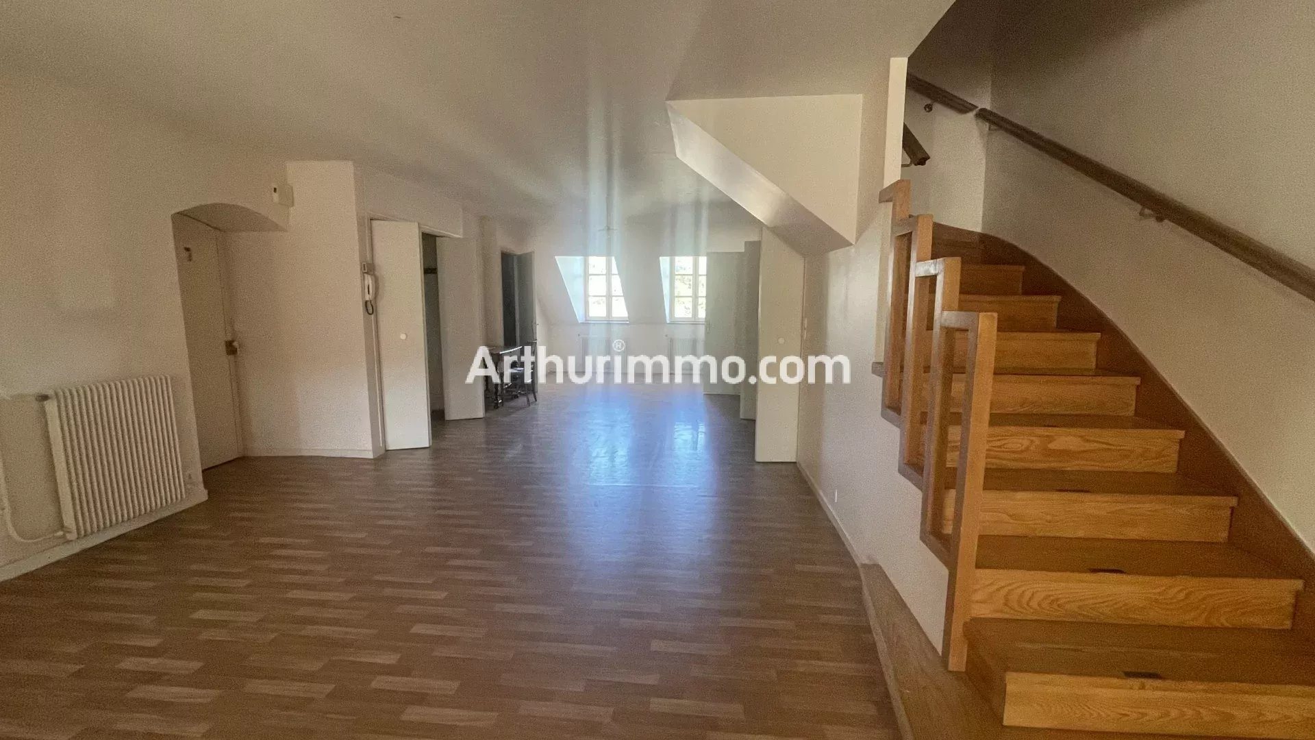 Appartement à vendre, 164m², Lons-le-Saunier