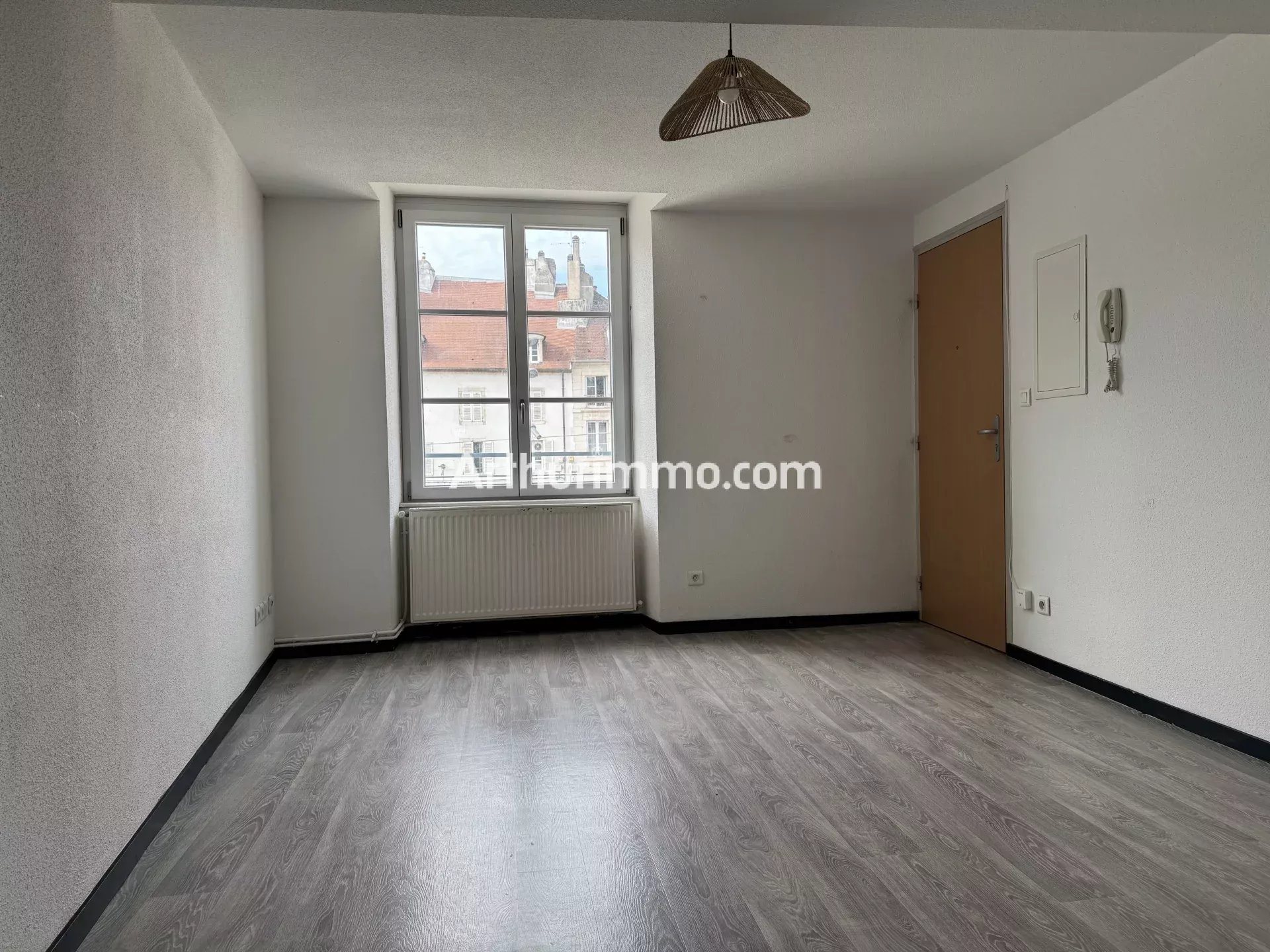 Appartement à louer, 55m², Lons-le-Saunier