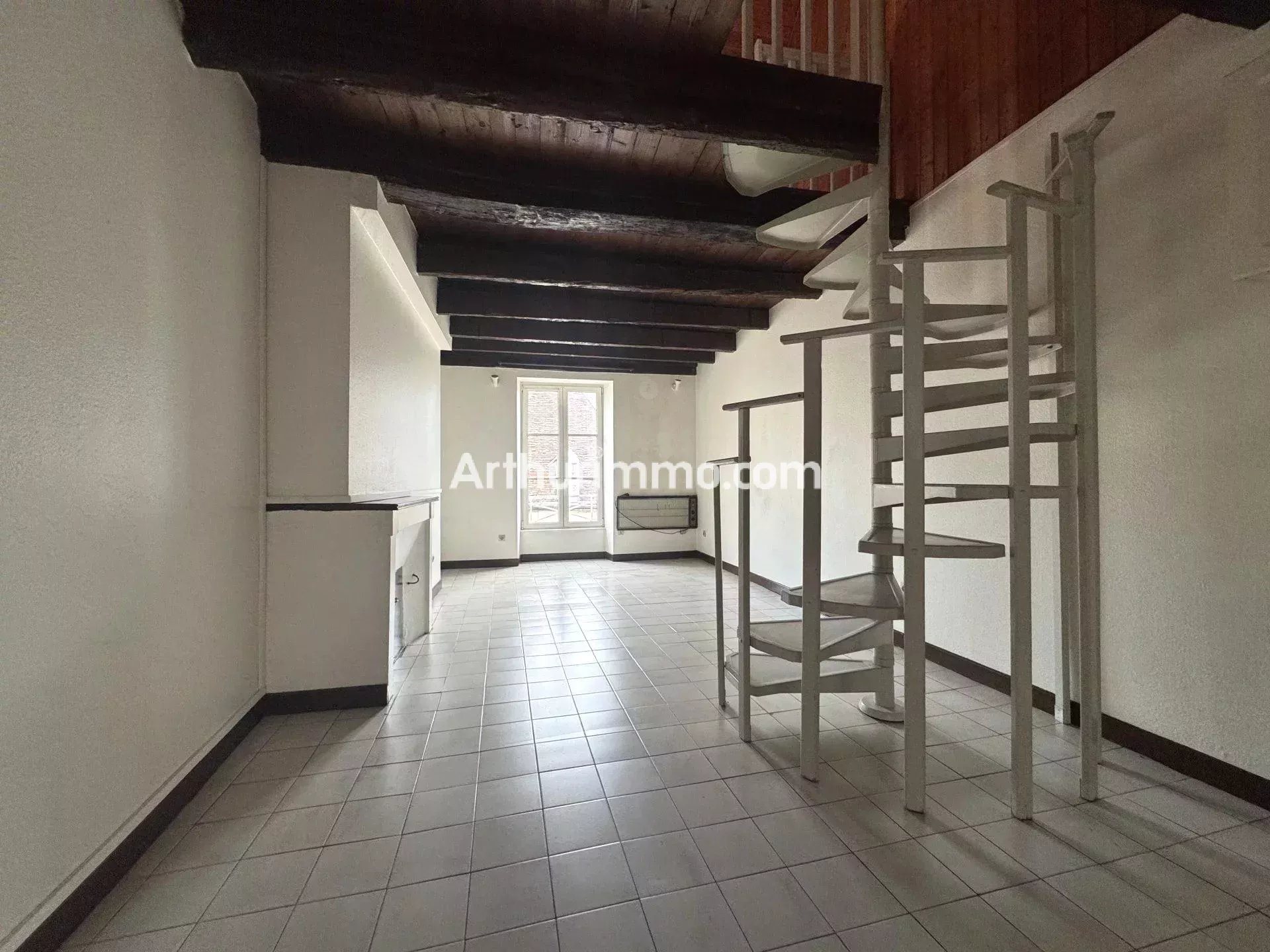 Appartement à louer, 55m², Dole