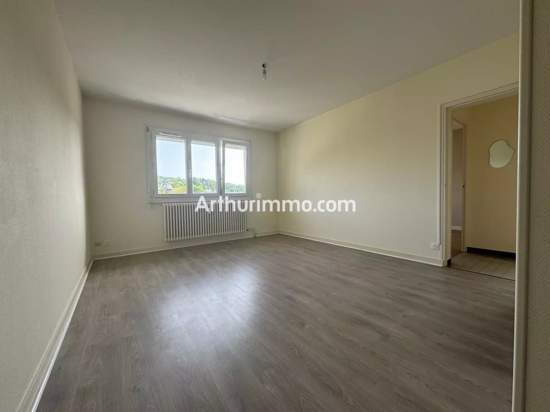 Appartement à louer, 43m², Montmorot