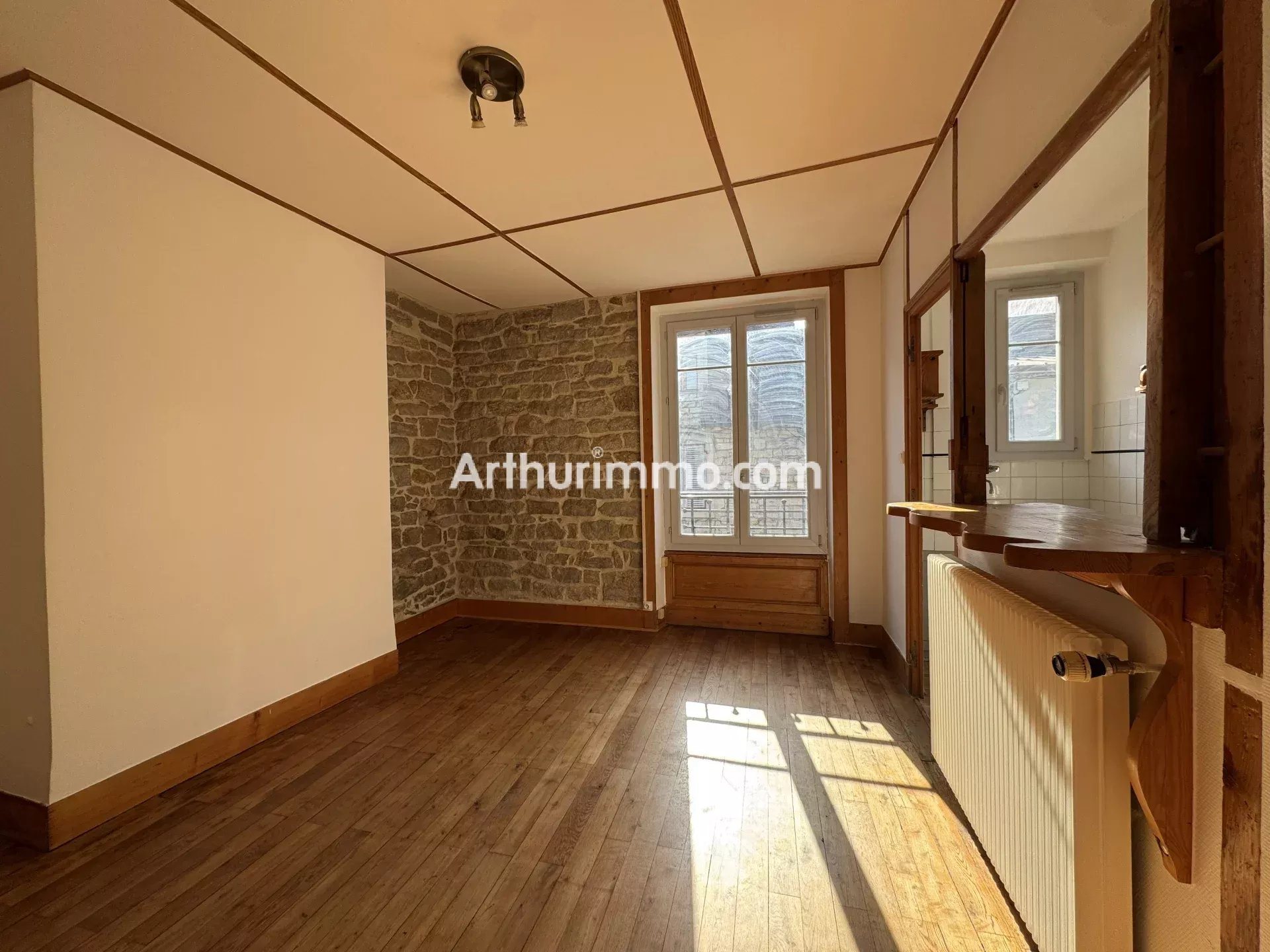 Appartement à louer, 47m², Lons-le-Saunier