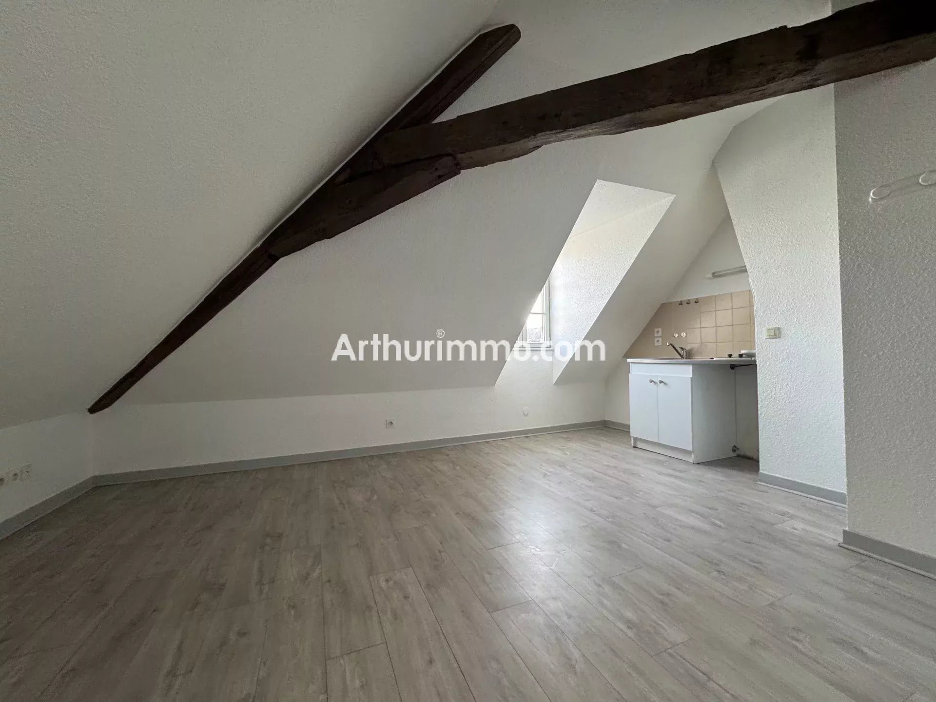 Appartement à louer, 37m², Dole