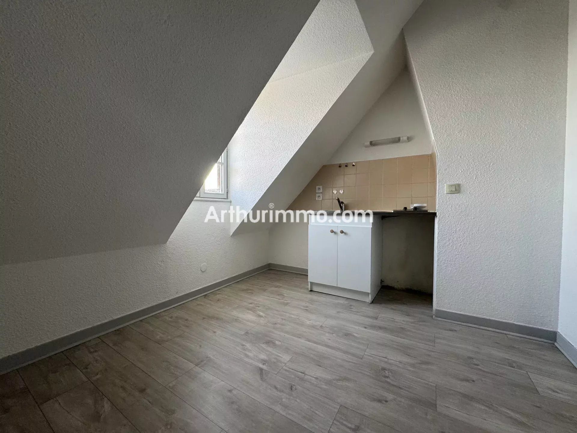 Appartement à louer, 37m², Dole