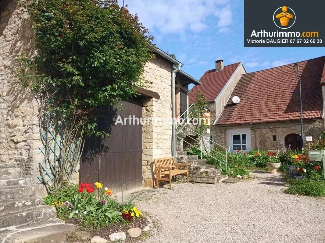Maison à vendre, 81m², Arlay