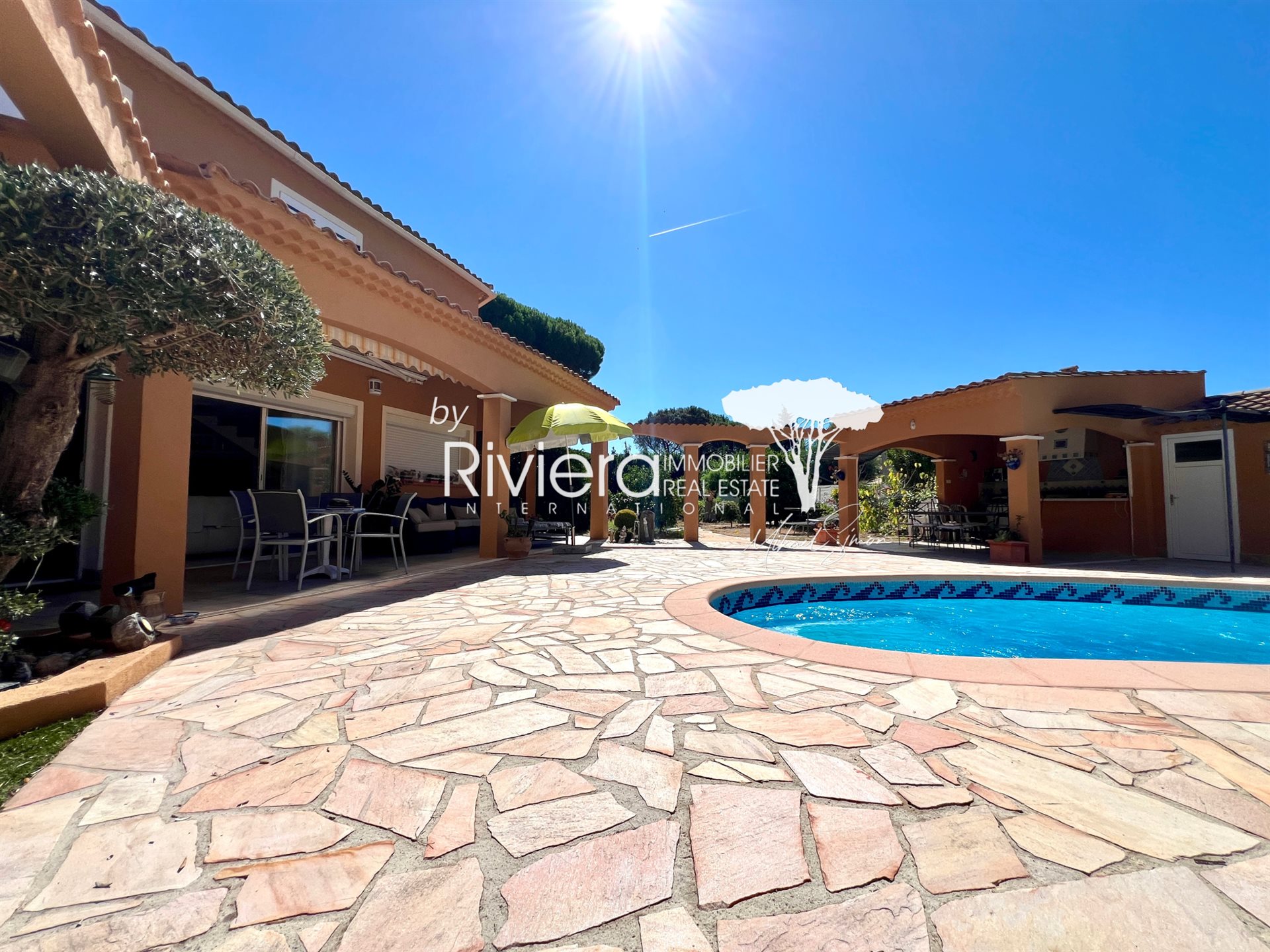 Maison à vendre, 160m², Cavalaire-sur-Mer