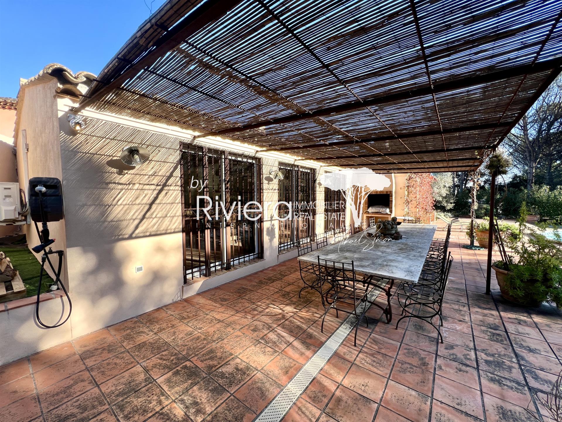 Maison à vendre, 156m², Gassin
