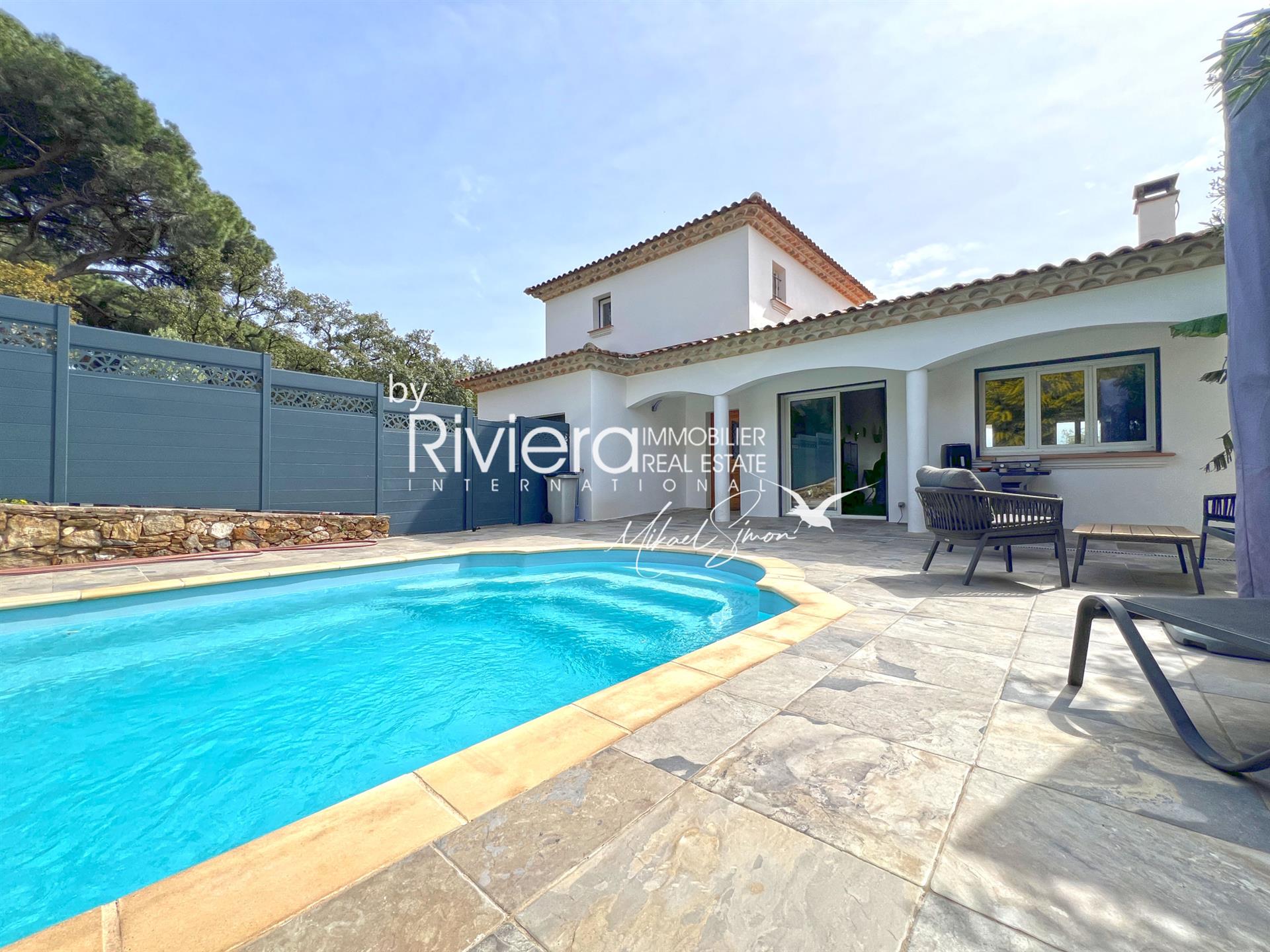 Maison à vendre, 184m², Cavalaire-sur-Mer