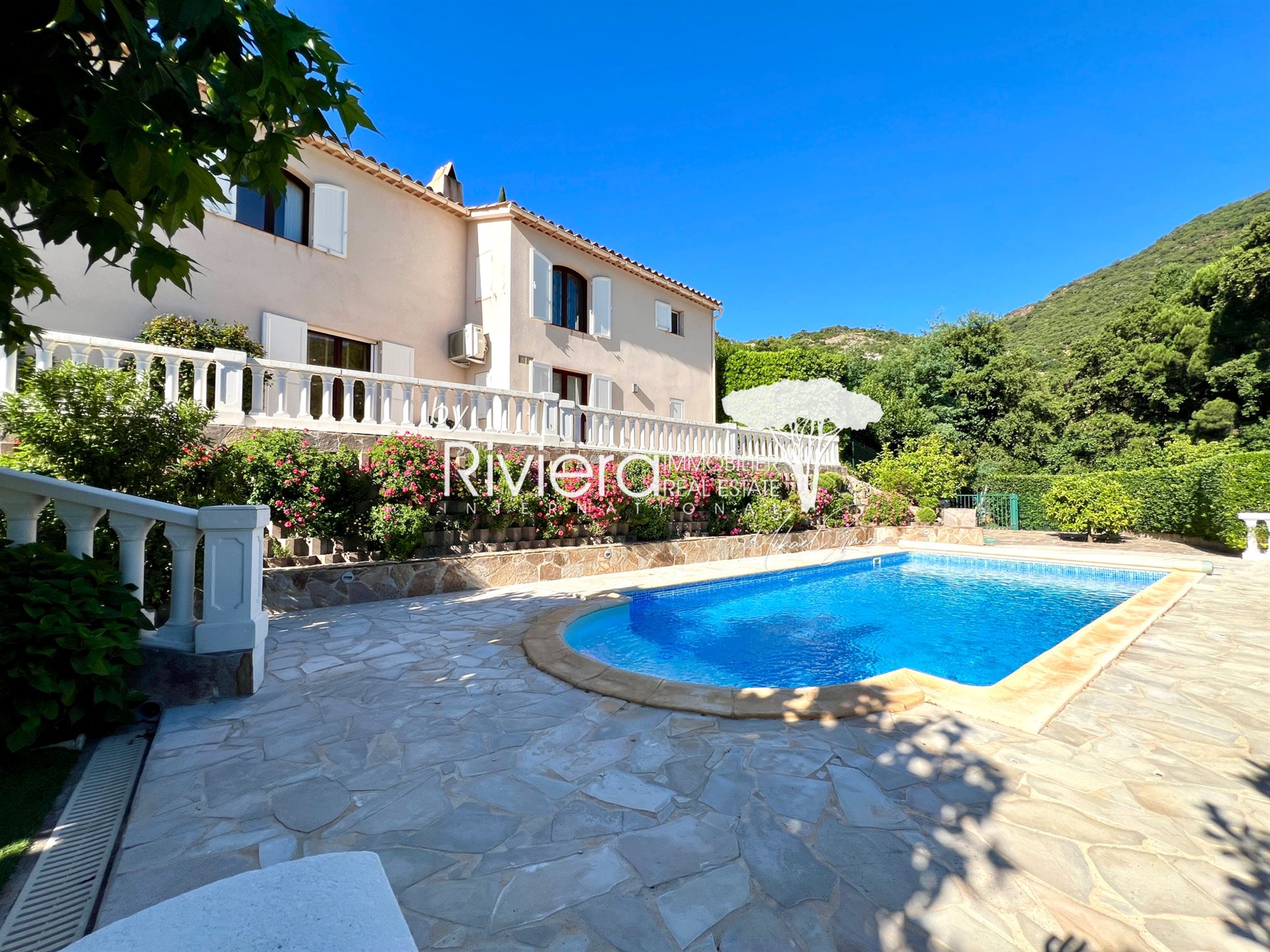 Maison à vendre, 164m², Cavalaire-sur-Mer