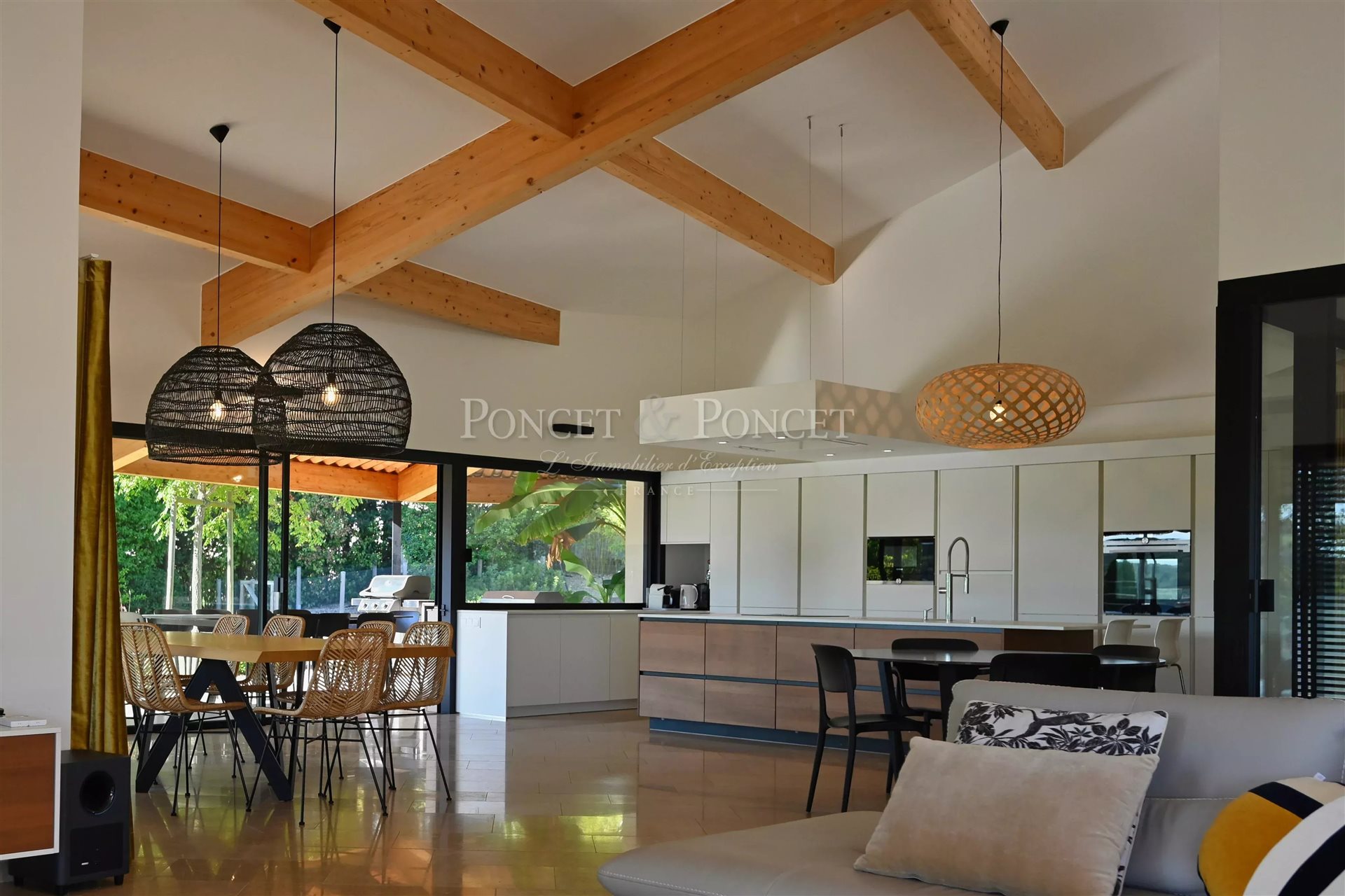 Maison à vendre, 400m², Saint-Gély-du-Fesc