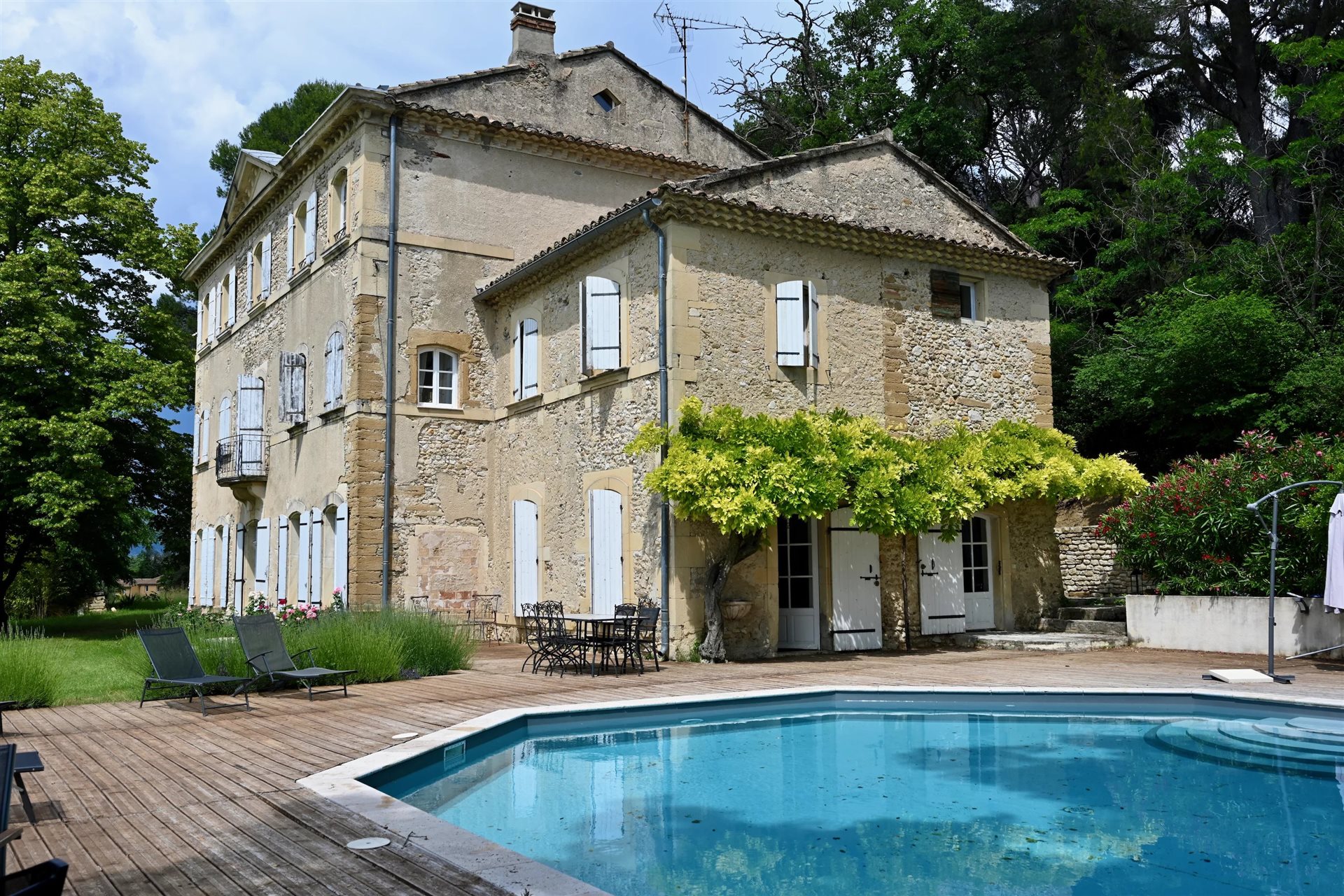 Maison à vendre, 626m², Suze-la-Rousse