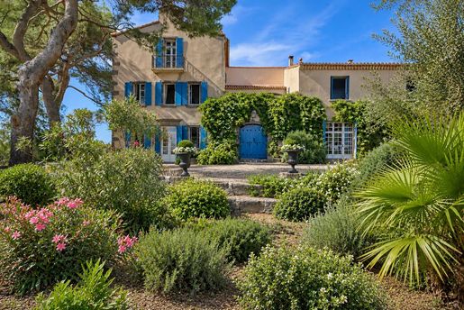 Maison 18 pièces 430 m² · à Agde (cap d'Agde) · 430 m² · 2 120 000 €