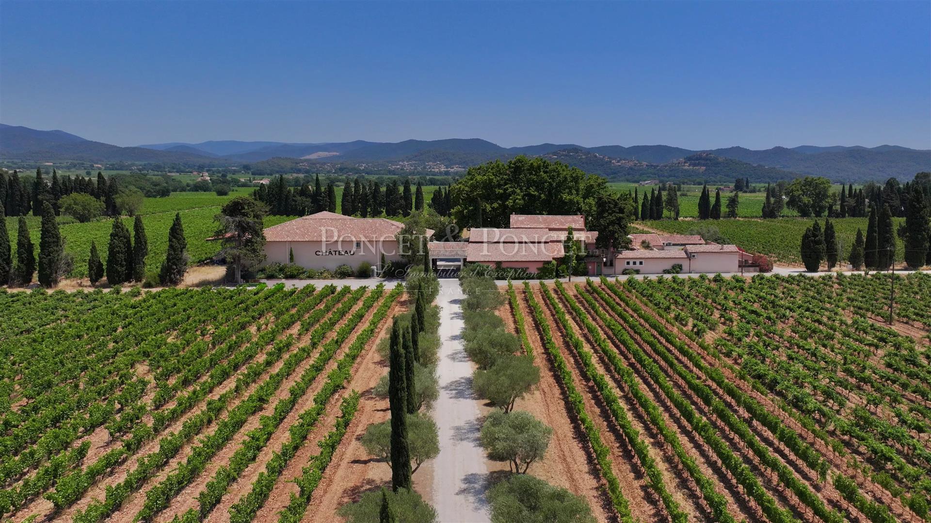 Maison à vendre, 744m², Hyères