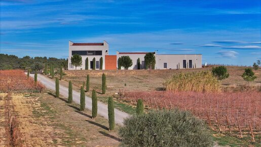 Maison 6 pièces 130 m² · à Montpeyroux · 130 m² · 2 070 000 €