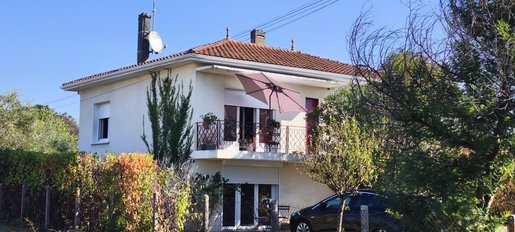 Maison 6 pièces 150 m² · à Coutras · 150 m² · 283 500 €