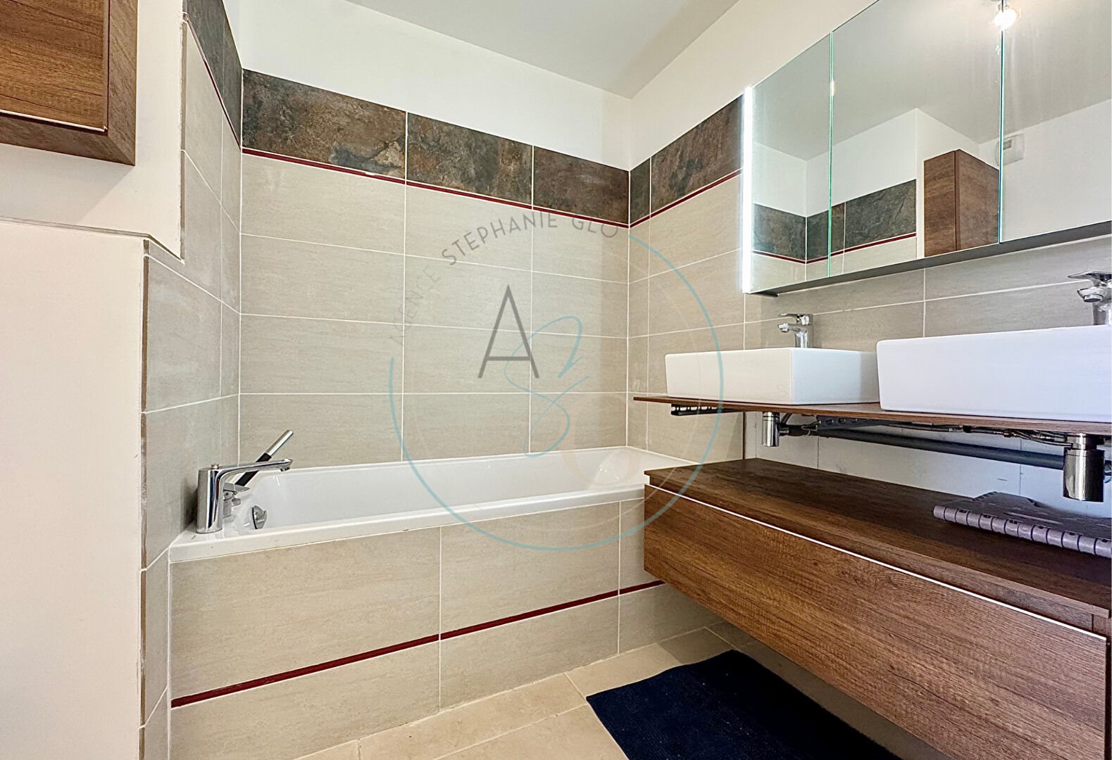 Appartement à vendre, 84m², Cogolin