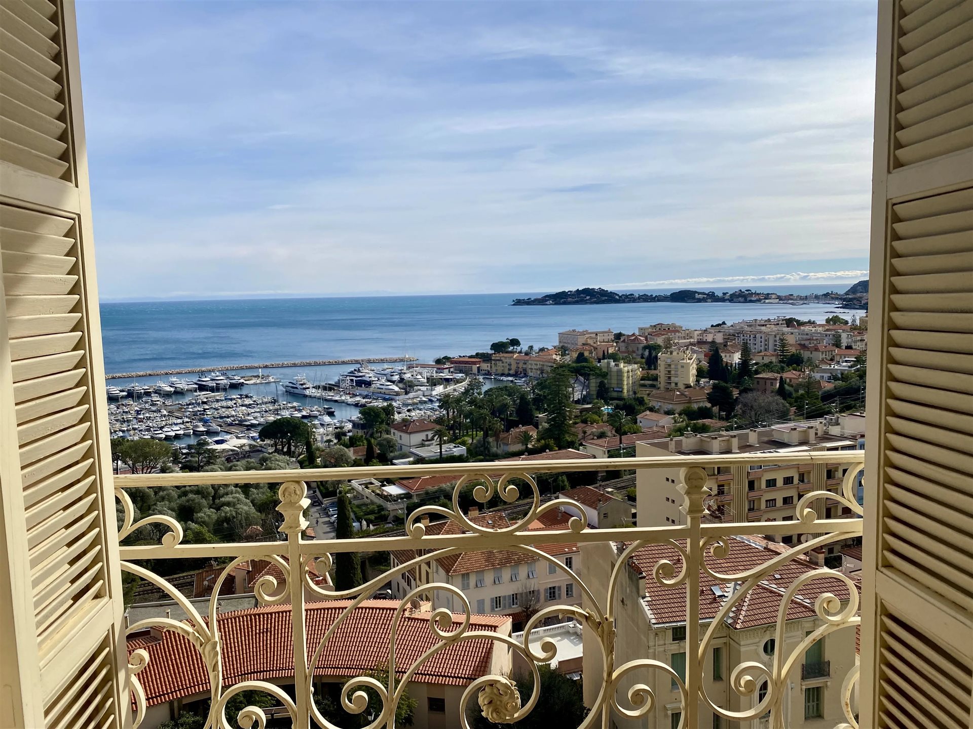 Appartement à vendre, 82m², Beaulieu-sur-Mer