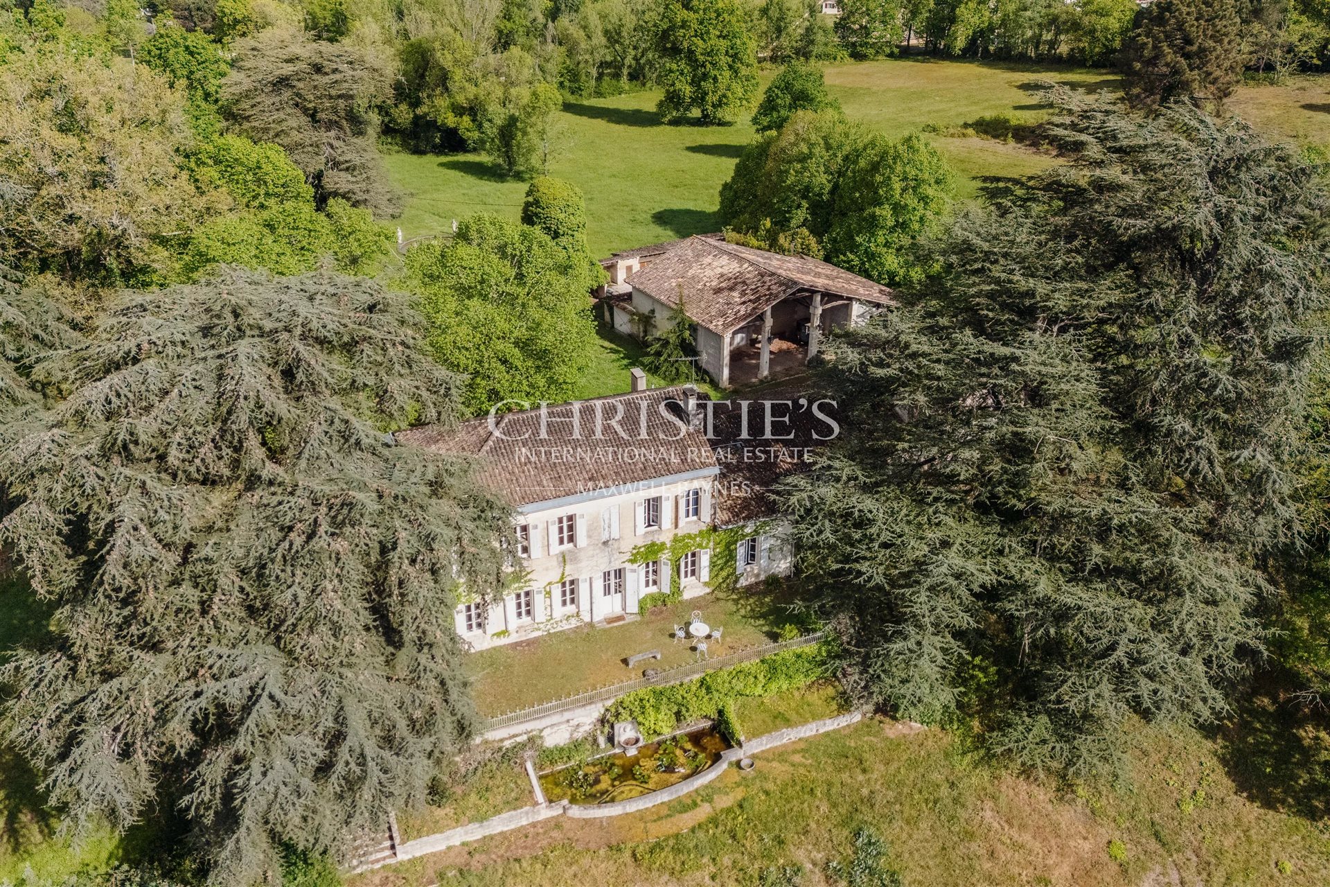 Maison à vendre, 417m², Lagorce