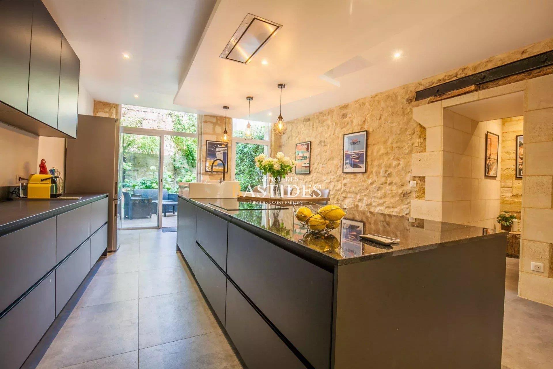 Maison à vendre, 141m², Libourne