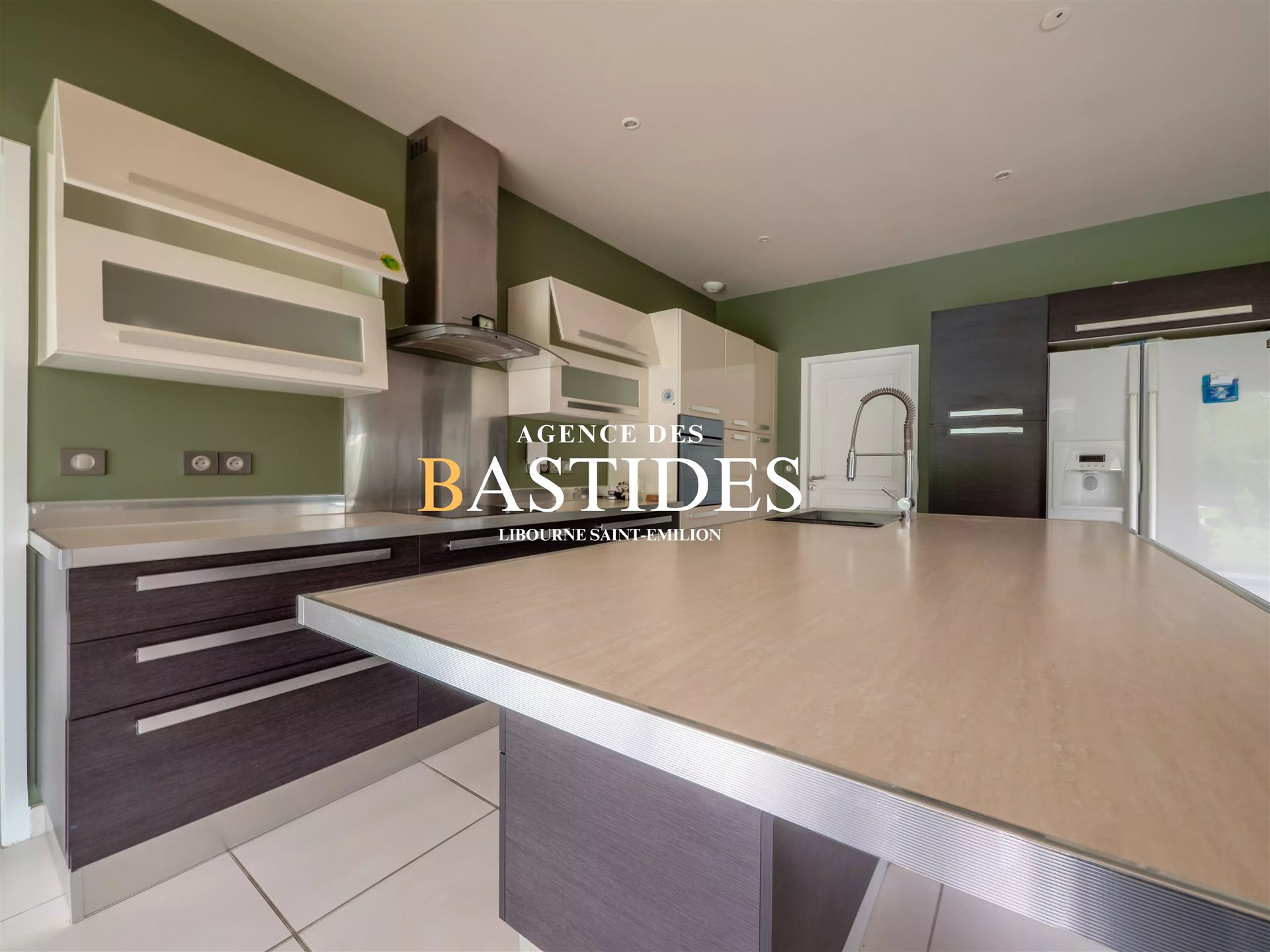 Maison à vendre, 198m², Baron